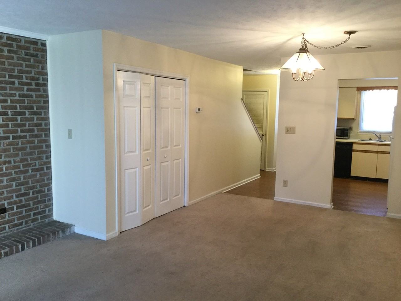 1025 Carolina Road - Photo 4 of 27