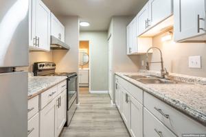 featured image of 104 Lakecrest Dr