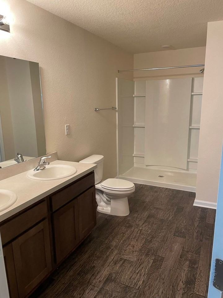 127 Teakwood Drive - Photo 3 of 18