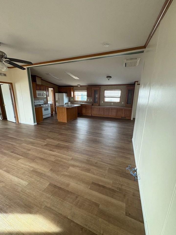 17 E 13th St - Photo 2 of 13