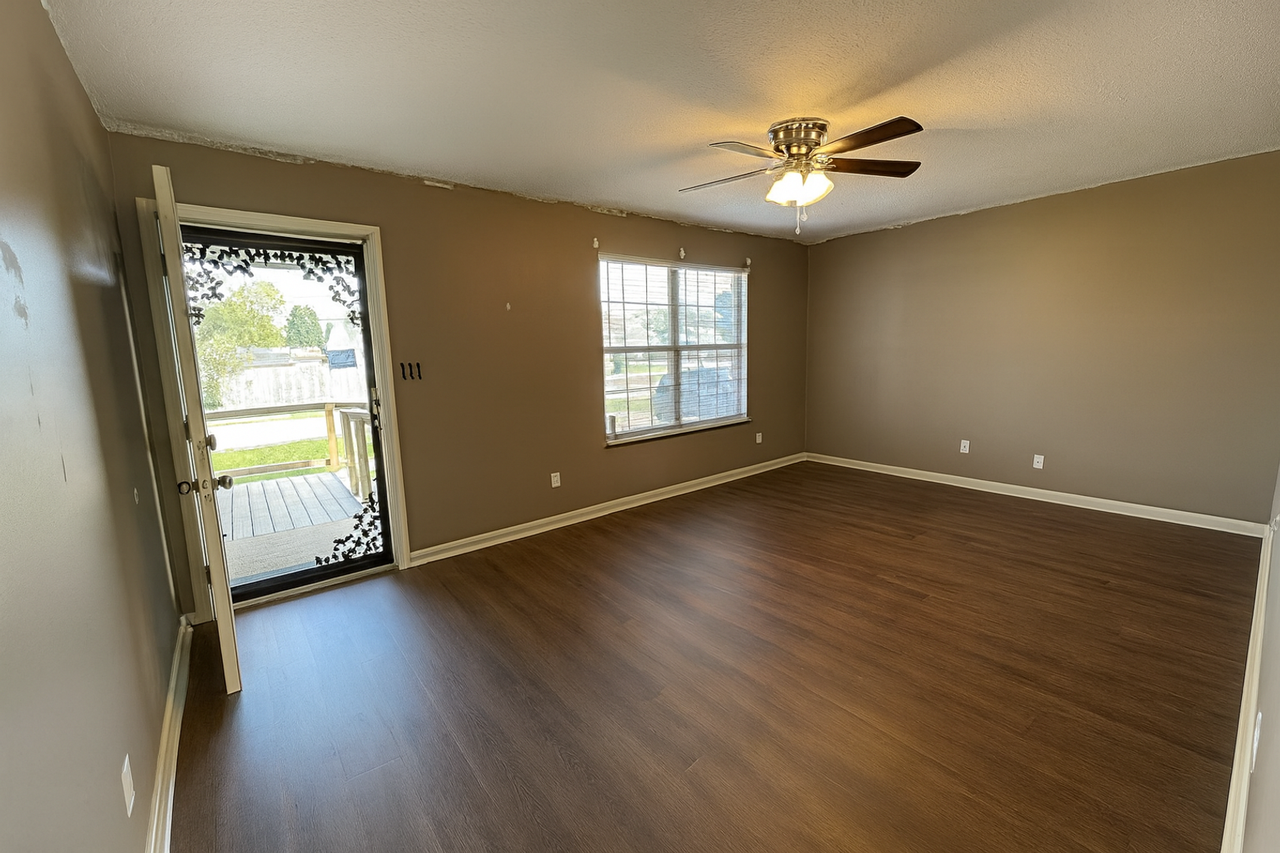 349 Majestic Blvd - Photo 2 of 8