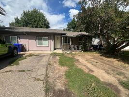 featured image of 1251 E 6th St