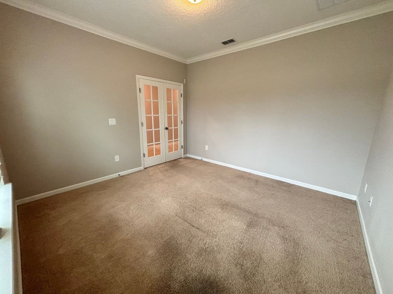 99 Athens Dr - Photo 5 of 19