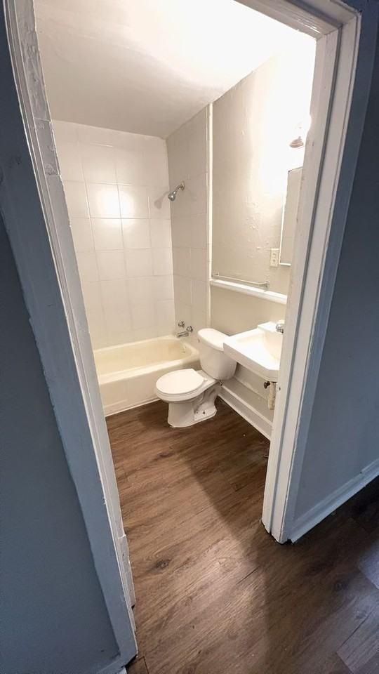 2219 Clayton Avenue - Photo 5 of 5