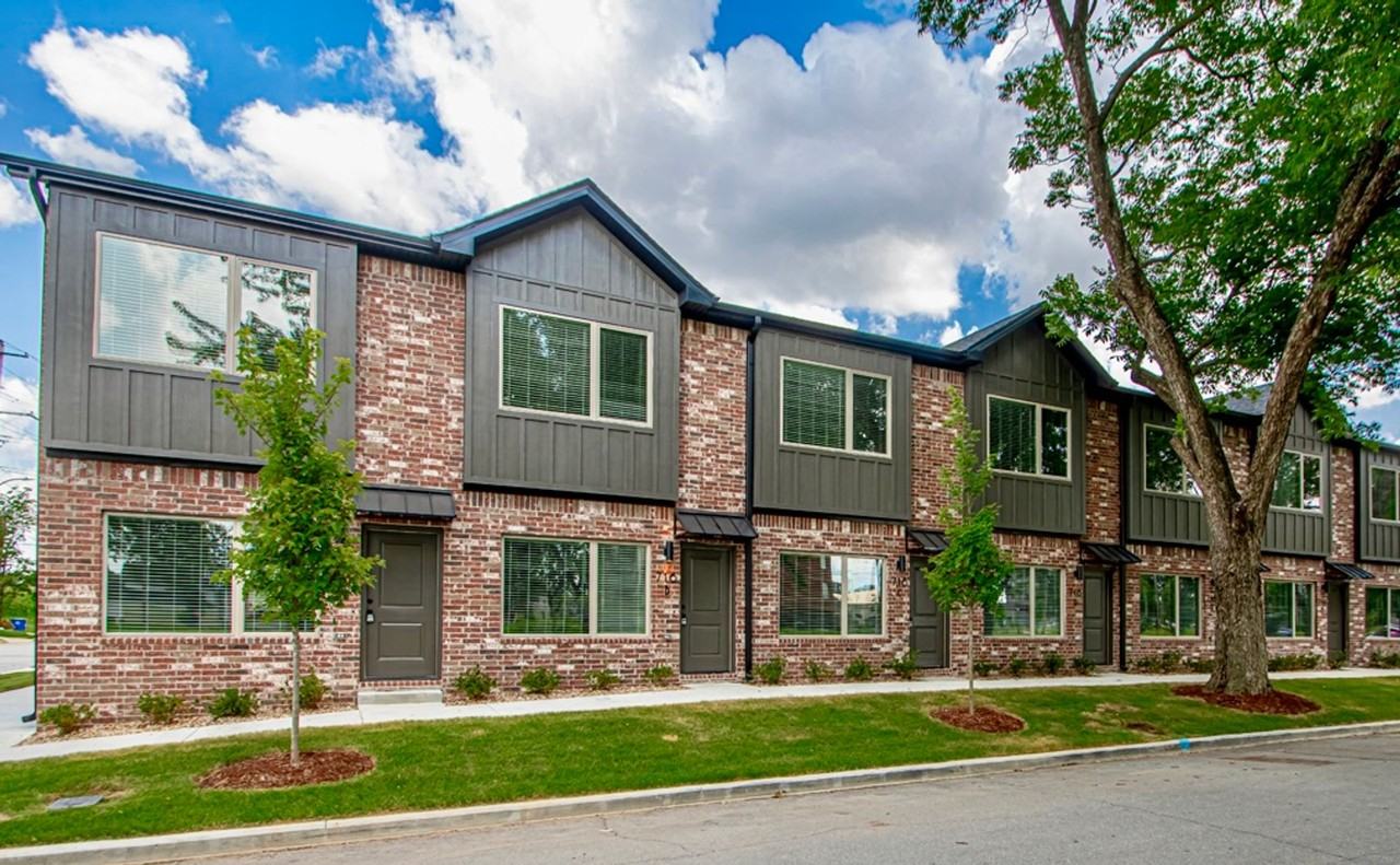 Leasing Now - Photo 2 of 2