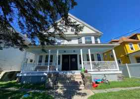 featured image of 639 North Main Avenue