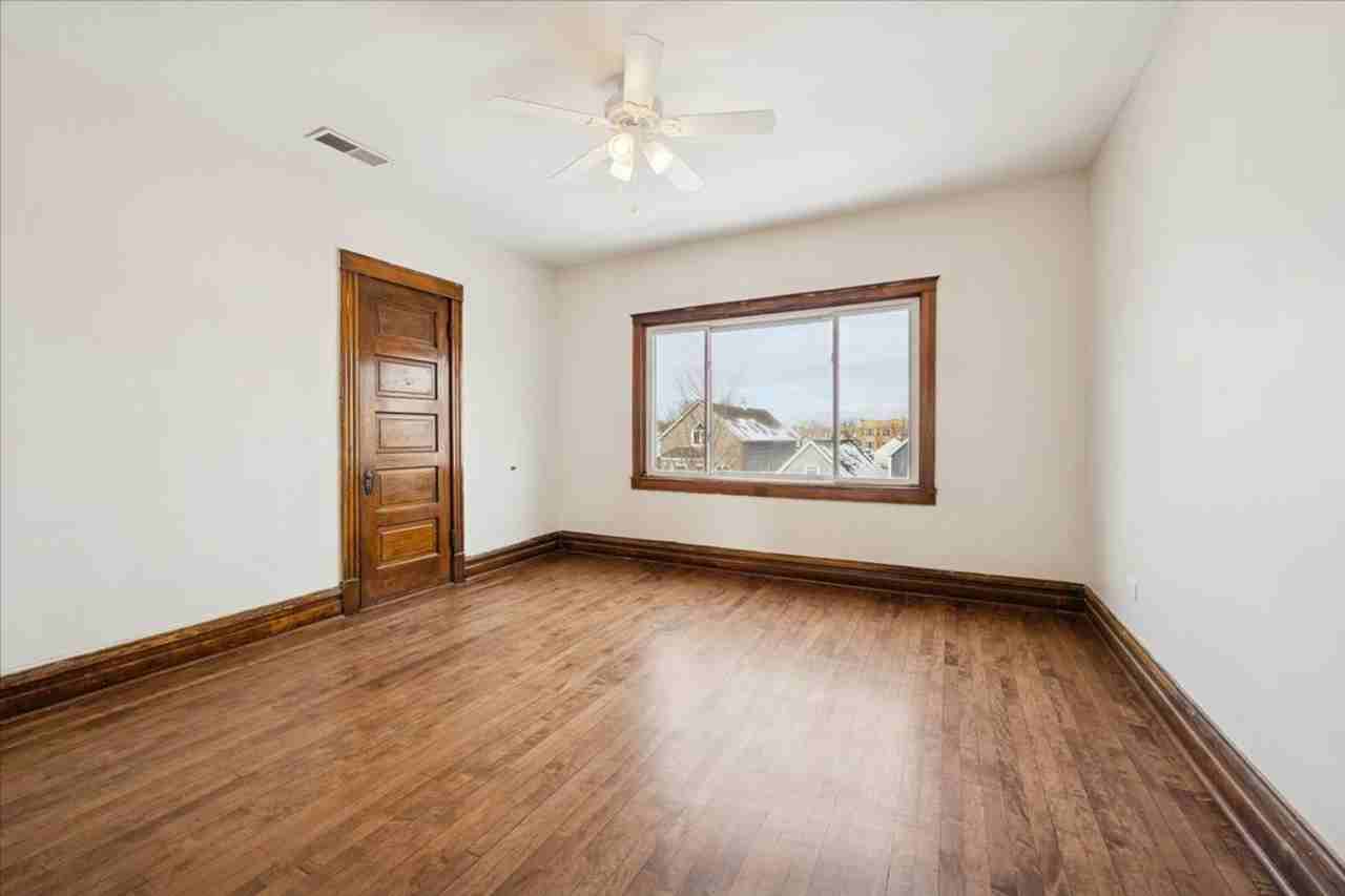 3419 West Mclean Avenue - Photo 2 of 13