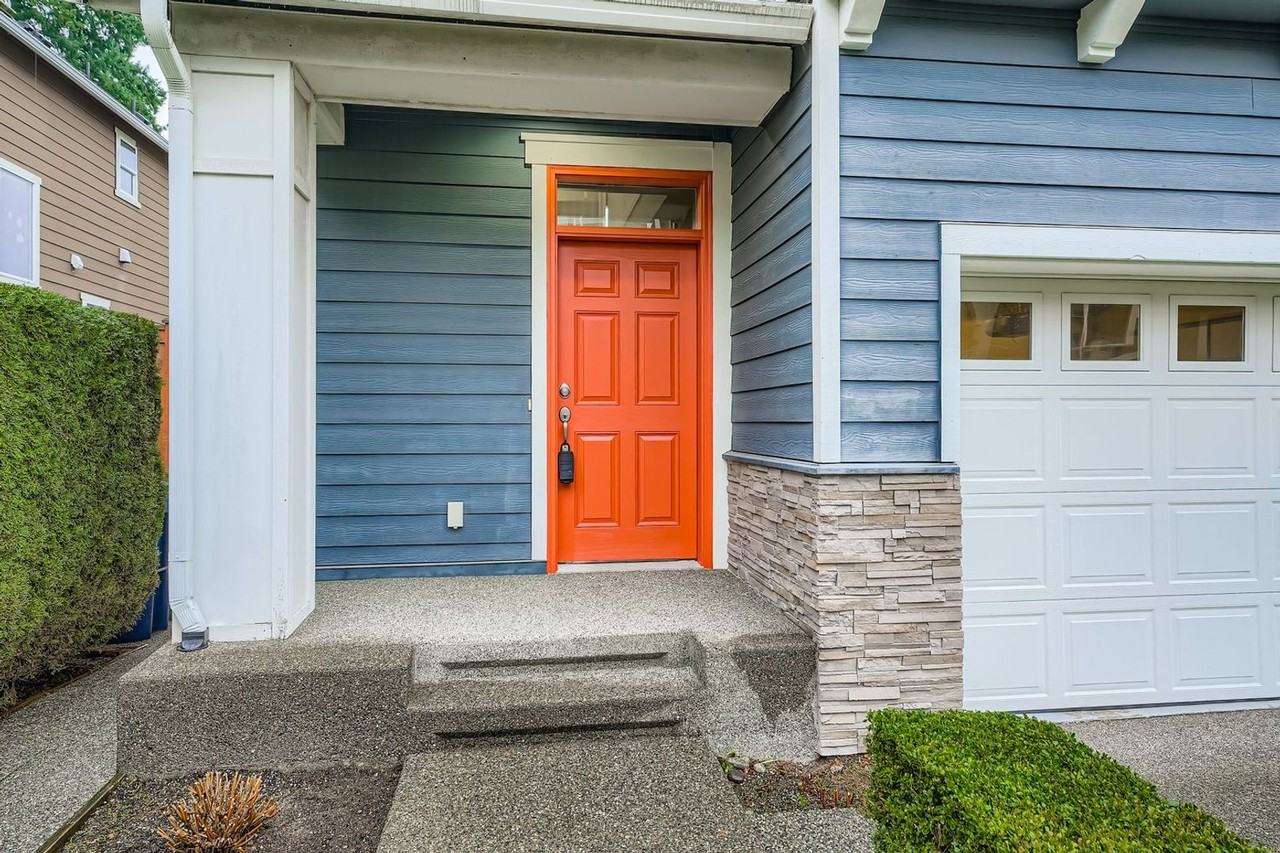 11330 177th Pl Ne - Photo 2 of 22