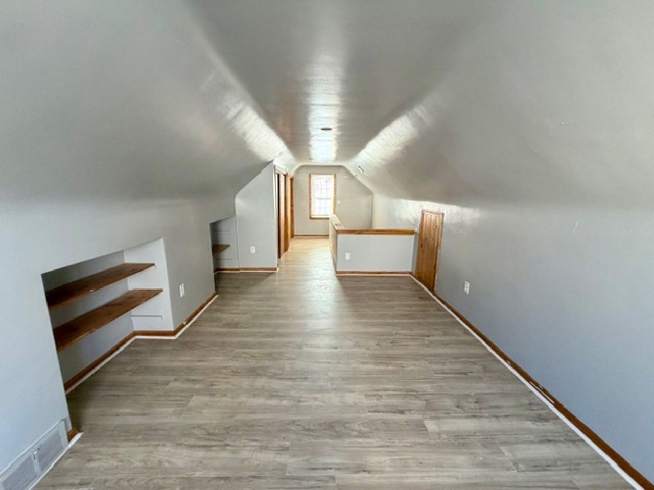 9371 Hartwell St - Photo 4 of 12