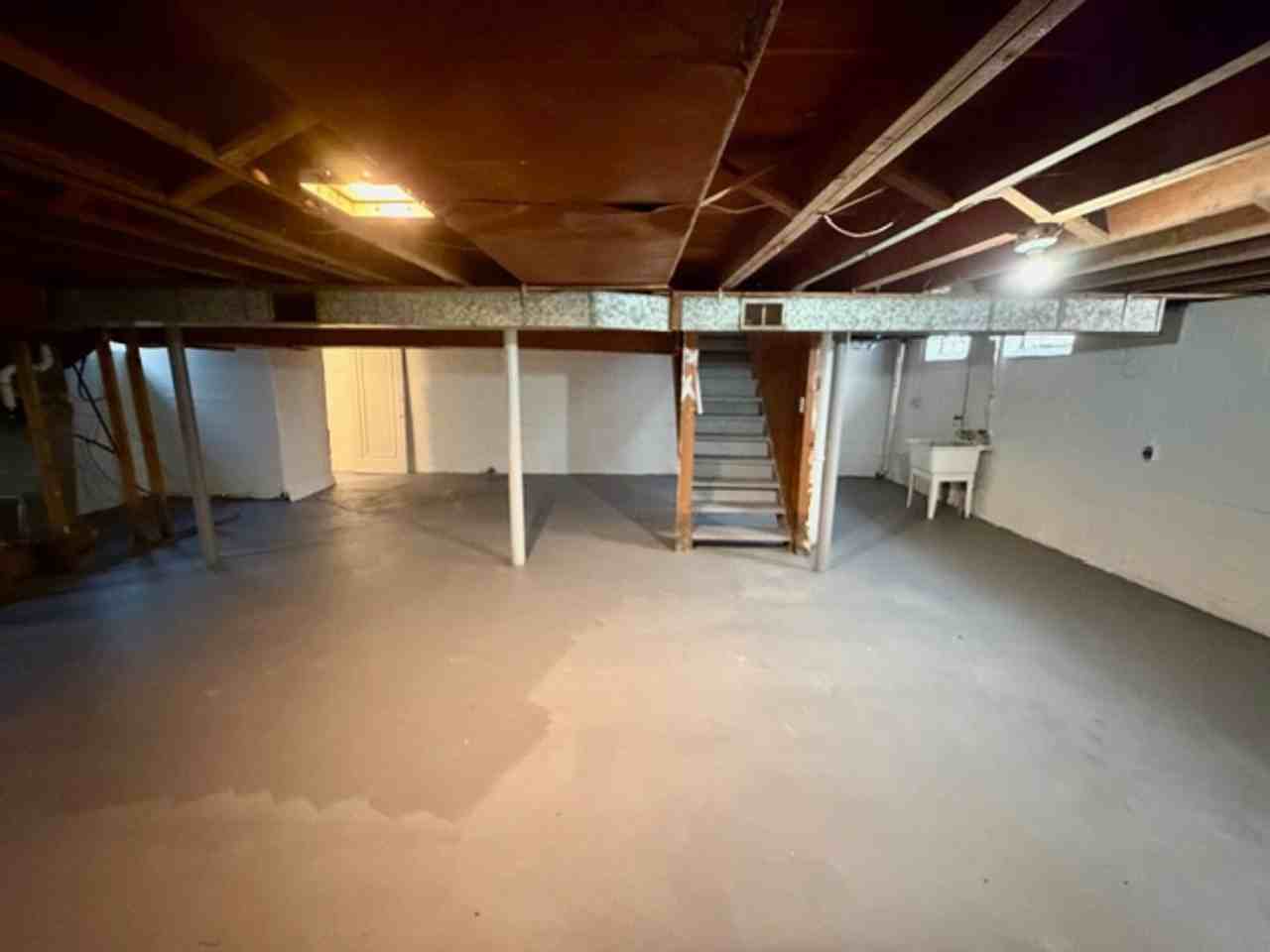 9371 Hartwell St - Photo 5 of 12