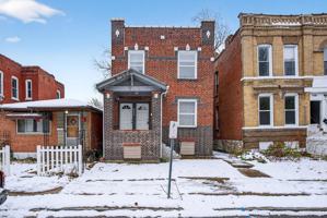 featured image of 3166 California Avenue