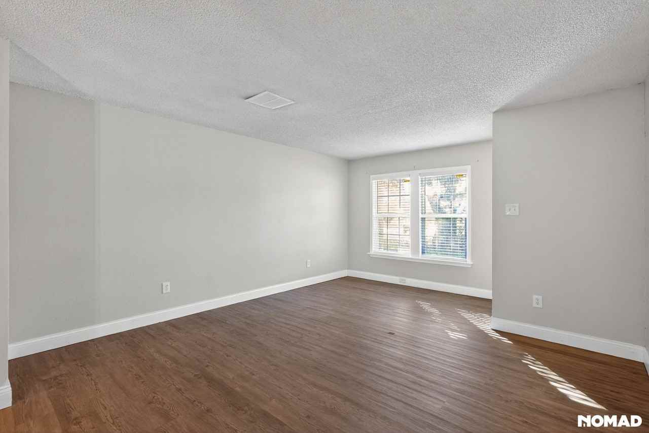 7203 Timbercreek Dr - Photo 5 of 15