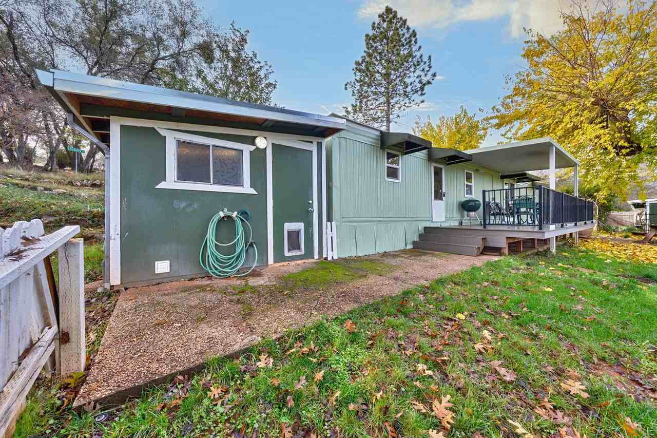 4595 Red Bud Ln - Photo 3 of 33