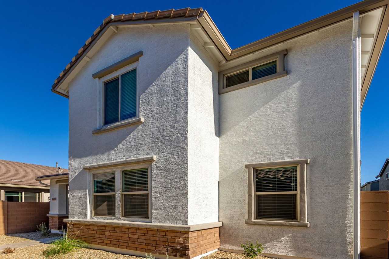 14633 W Sand Hills Rd - Photo 3 of 48