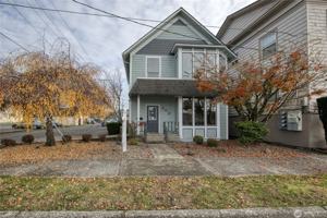 featured image of 208 North H Street