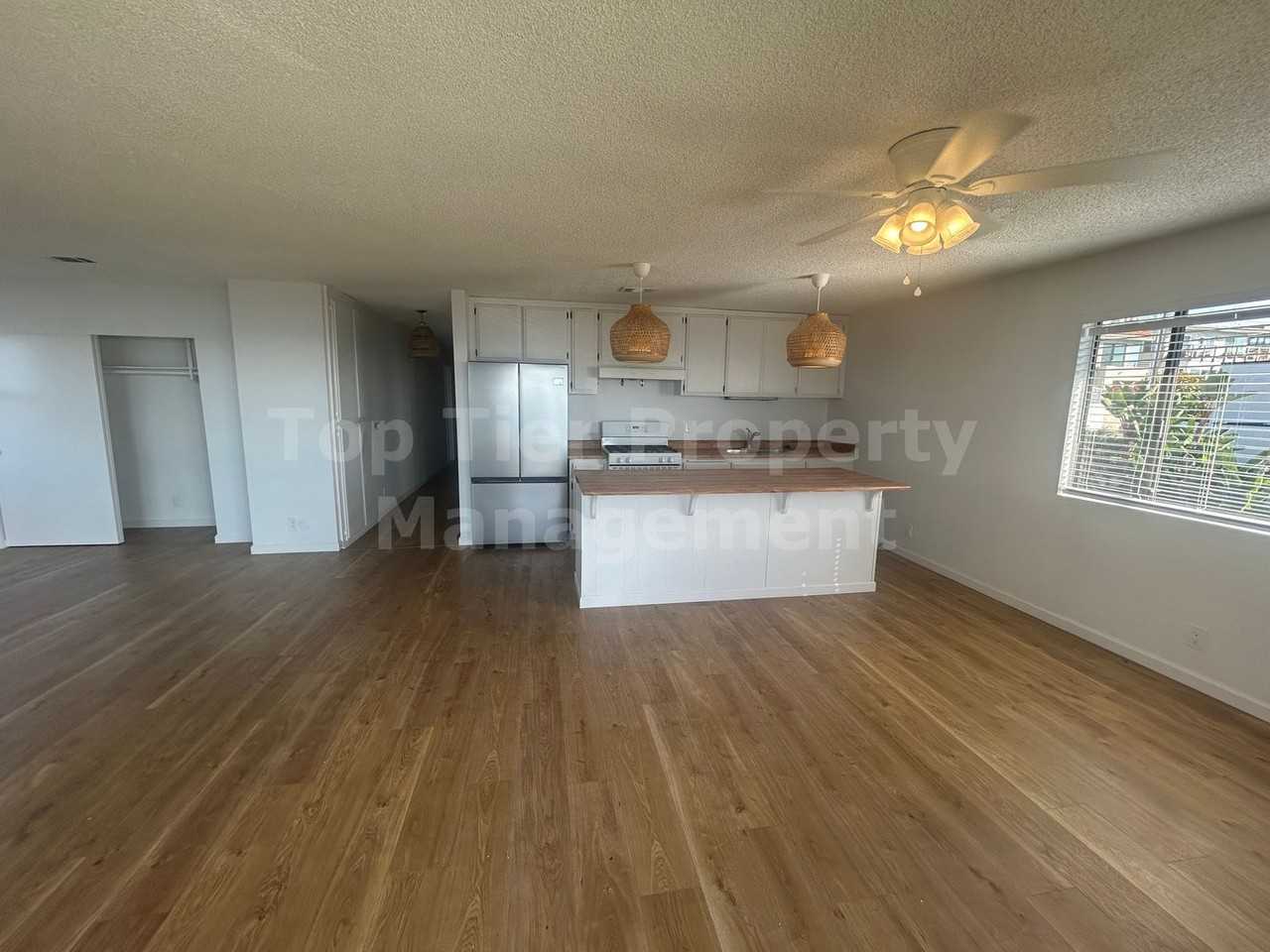 2287 Oxford Ave #A - Photo 5 of 29