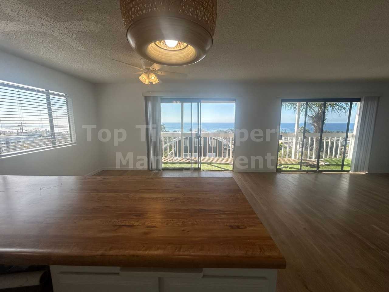 2287 Oxford Ave #A - Photo 6 of 29