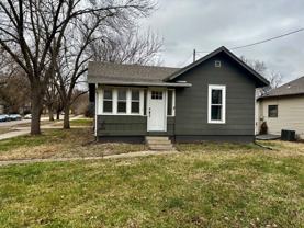 320 South Manhattan Avenue - Photo 1 of 1