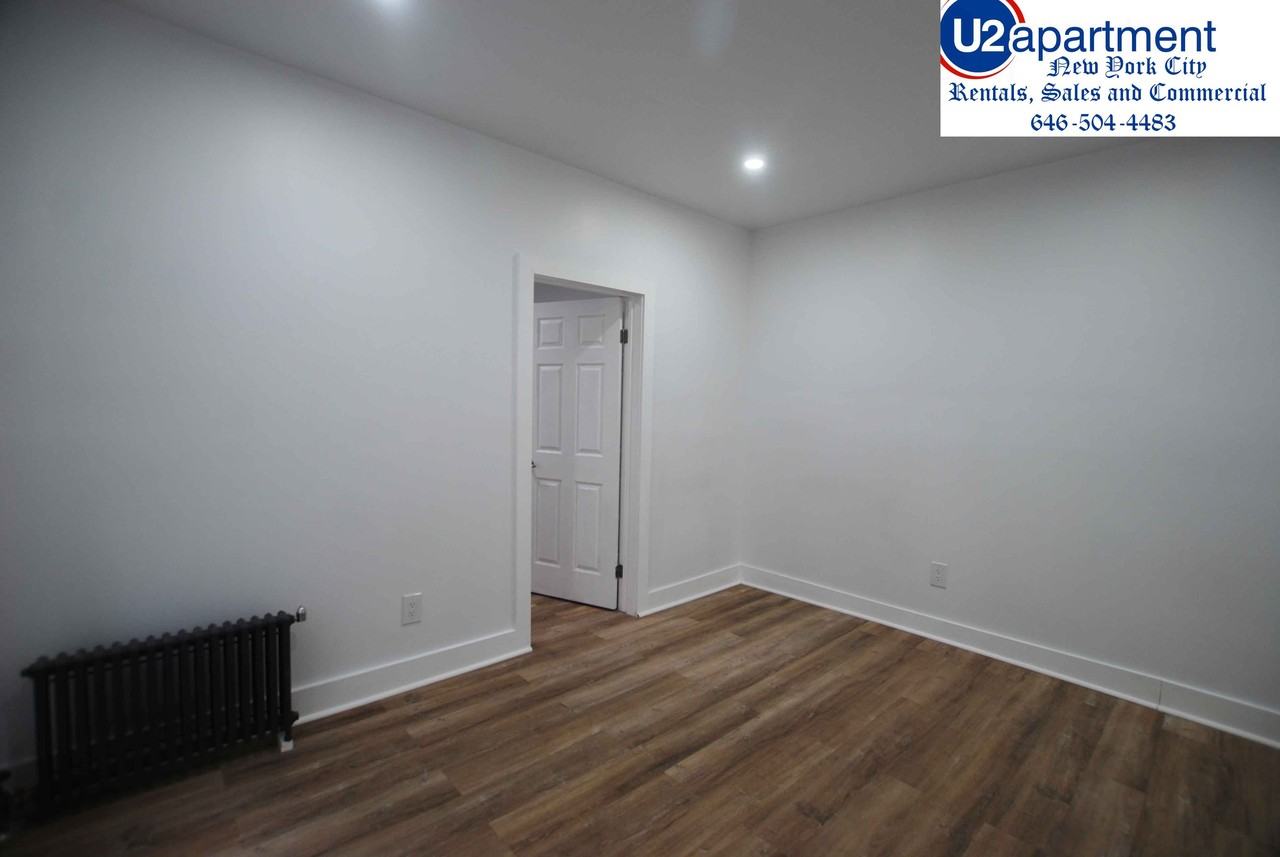 1050 President Street #4 - Photo 2 of 10