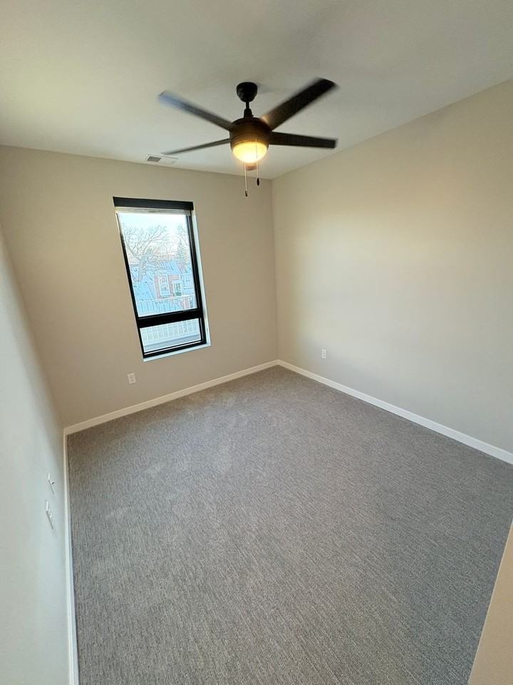 3612 3612 Leavenworth St - 504 - ADA #ADA - Photo 5 of 10