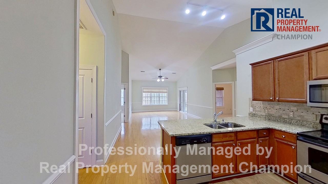 443 Lightning Whelk Way - Photo 2 of 28