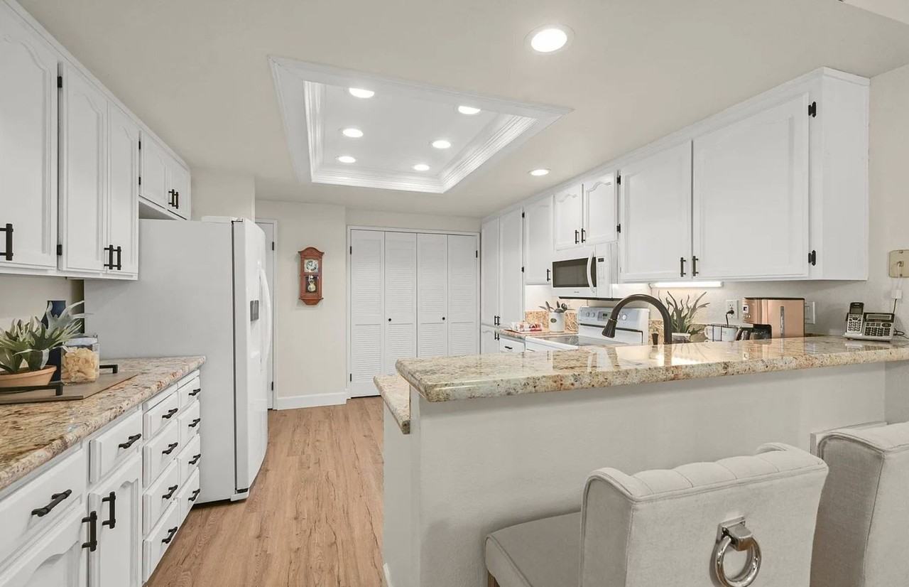 1465 Trimingham Drive - Photo 6 of 34