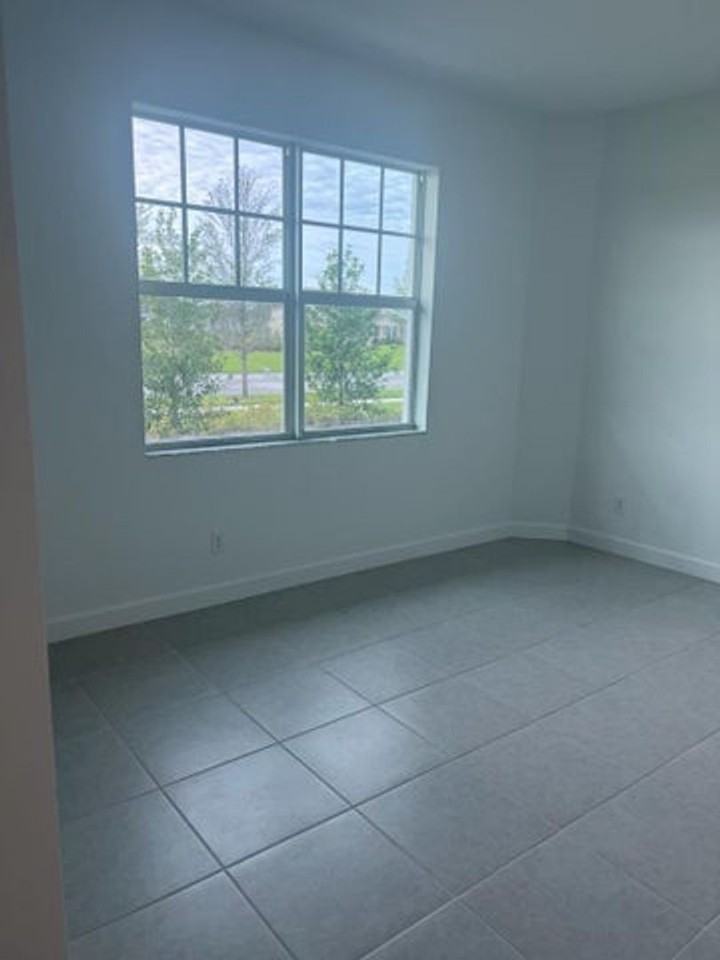 1215 Tangled Orchard Trace - Photo 7 of 10