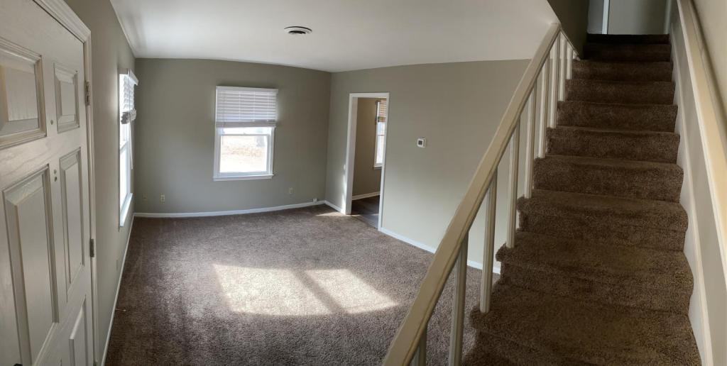 112 112 State Rd S-42-7449 - Photo 3 of 22