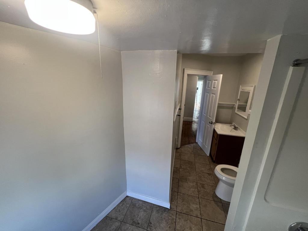 65 Woodlawn St - Photo 2 of 12