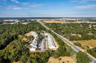 5235 Southwest 21st Place - Photo 1 of 1