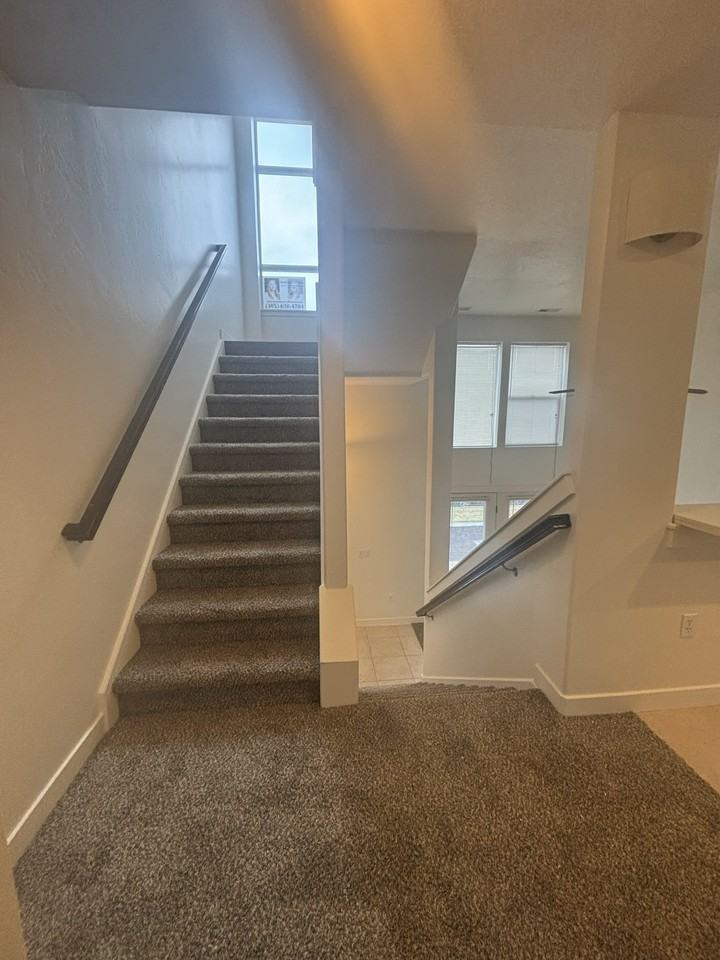 4602 W South Jordan Pkwy #1 - Photo 4 of 31