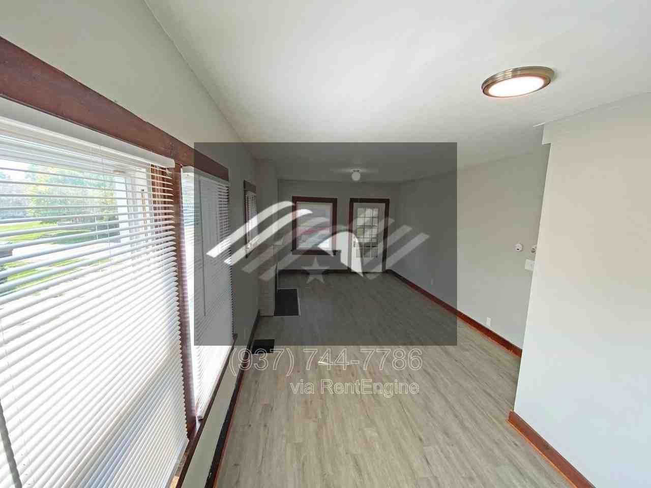 115 Northwood Avenue - Photo 5 of 24