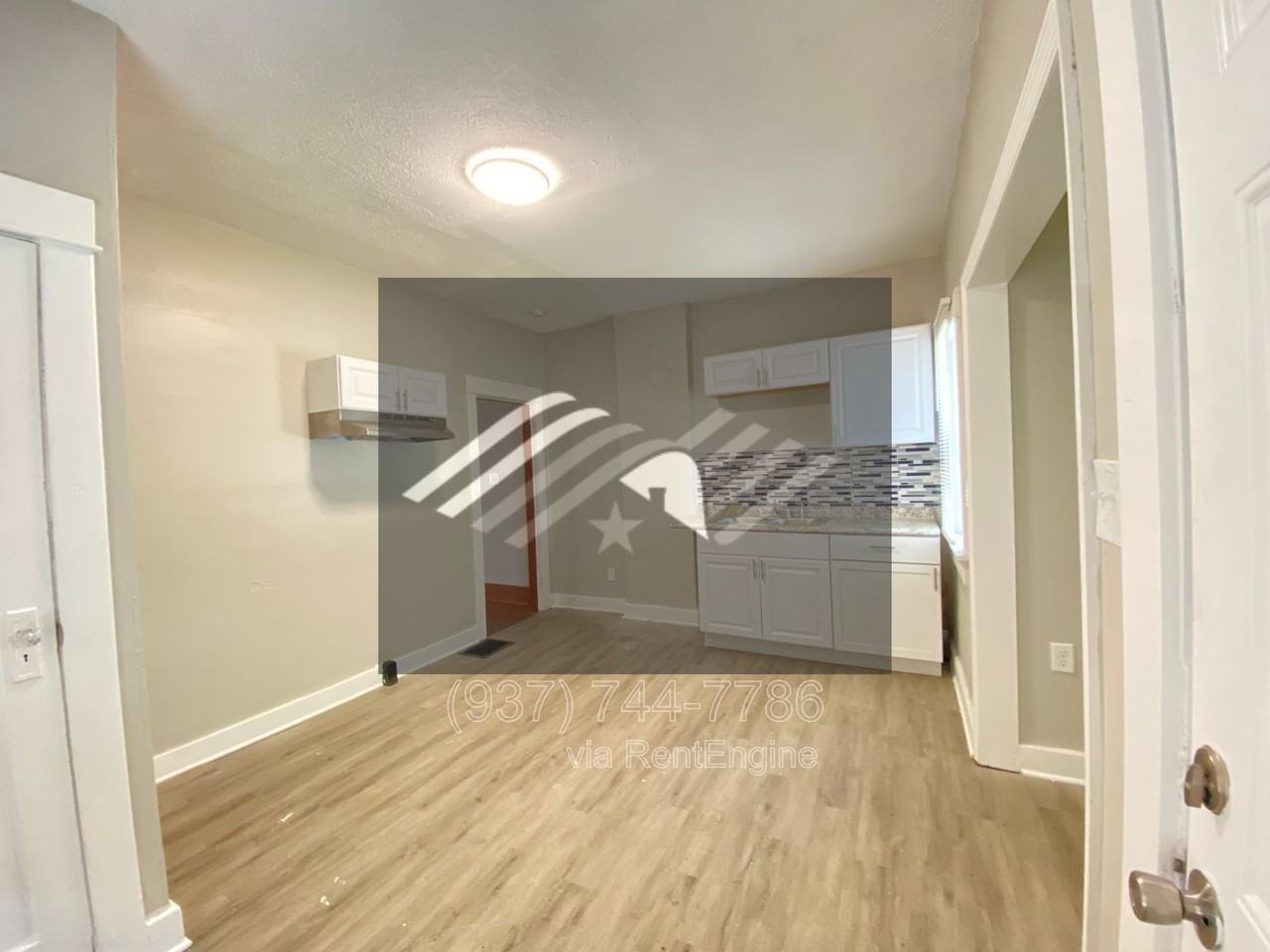 26 W Beechwood Ave - Photo 6 of 27