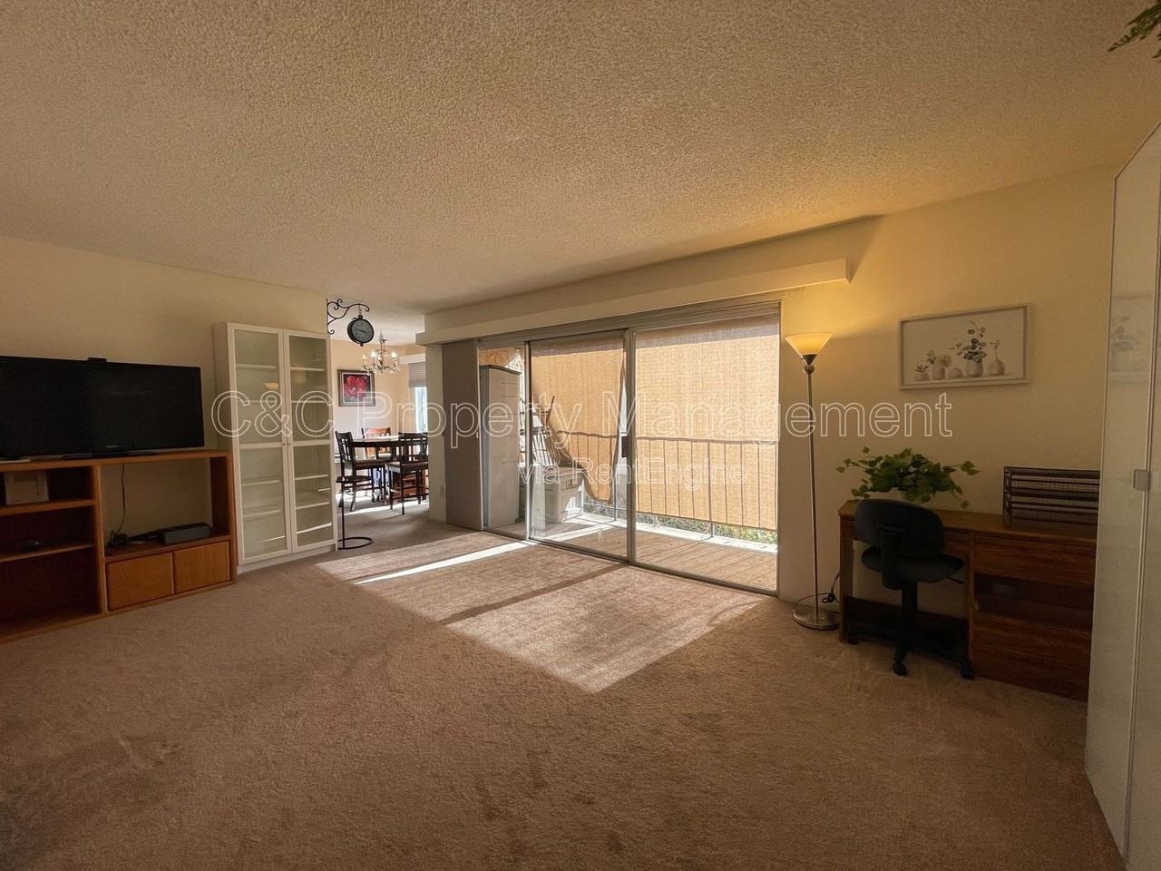 294 Chambers St #52 - Photo 2 of 10