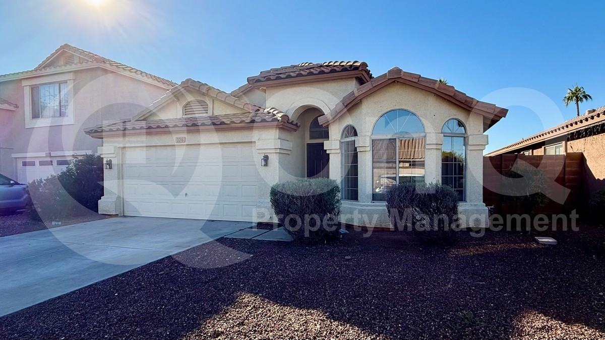 2218 S 114th Ln - Photo 2 of 24