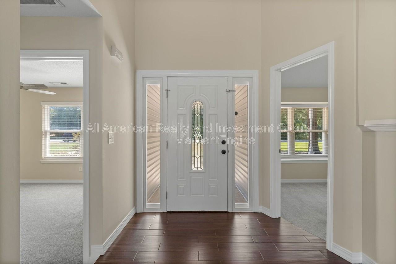 549 Sibert Ave - Photo 4 of 33