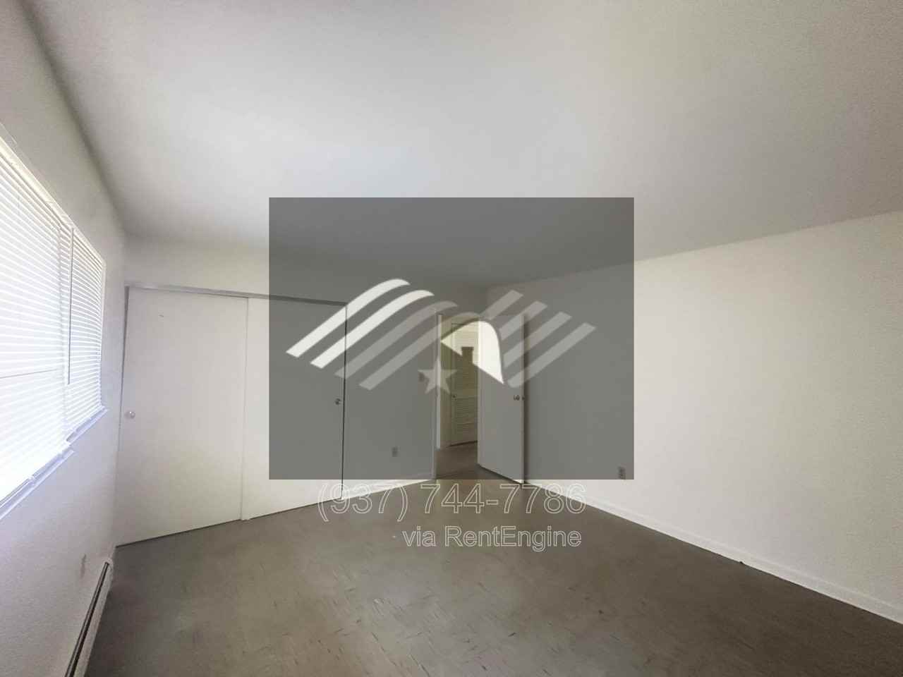 807 E Trotwood Blvd - Photo 4 of 10