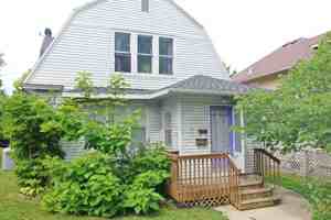 featured image of 7 11th Avenue Southwest #2