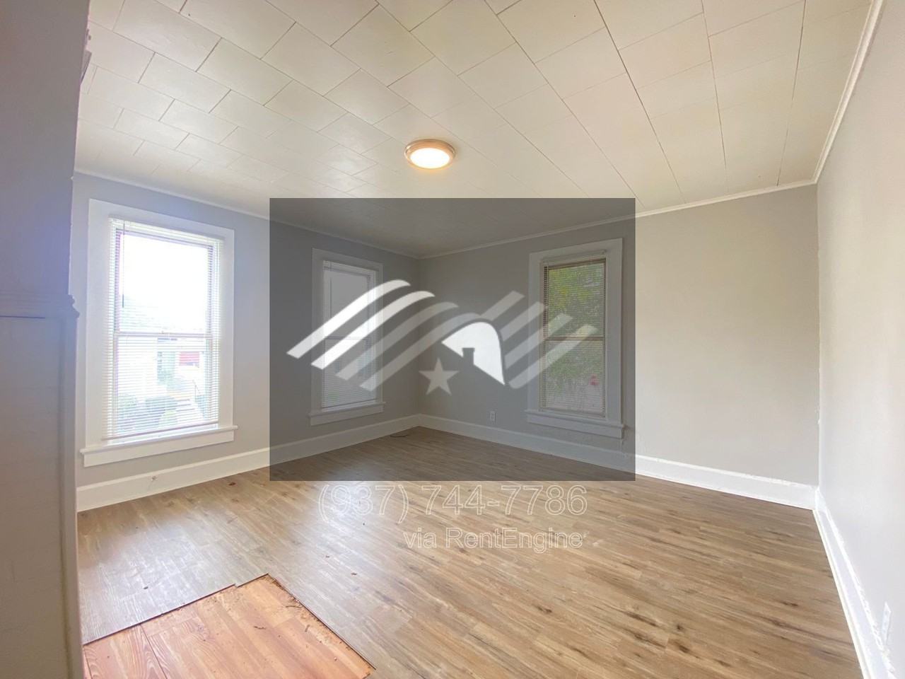 323 Harrison St - Photo 5 of 24