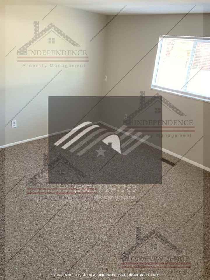 219 Beardsley Rd - Photo 7 of 15