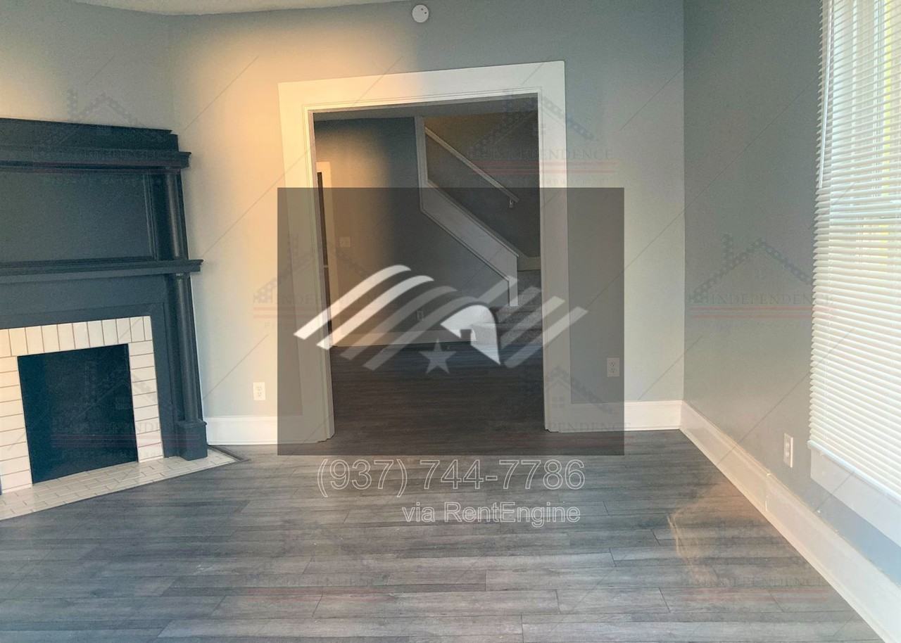 419 Alberta St - Photo 5 of 27