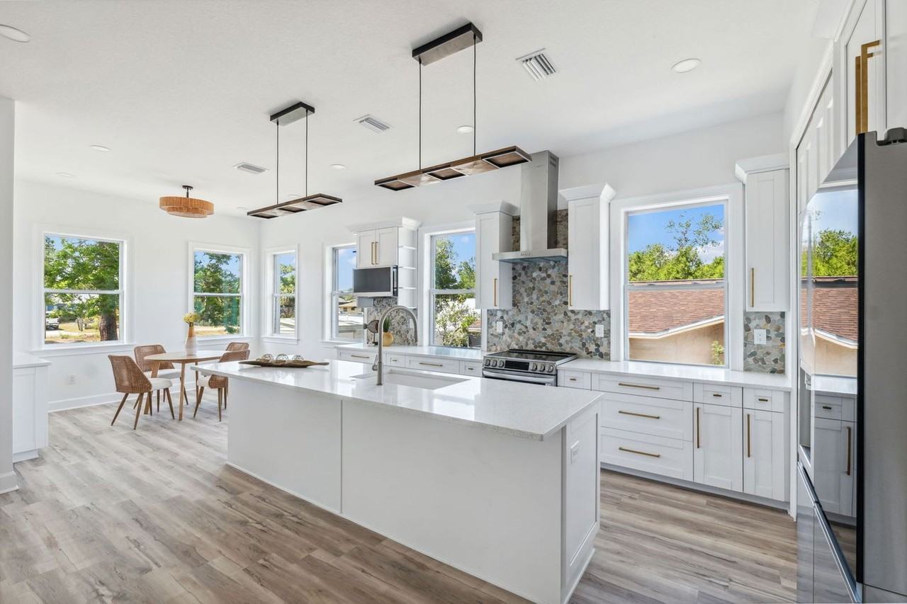 8622 Inwood Dr - Photo 3 of 23