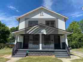 425 Brooklyn Avenue - Photo 1 of 1