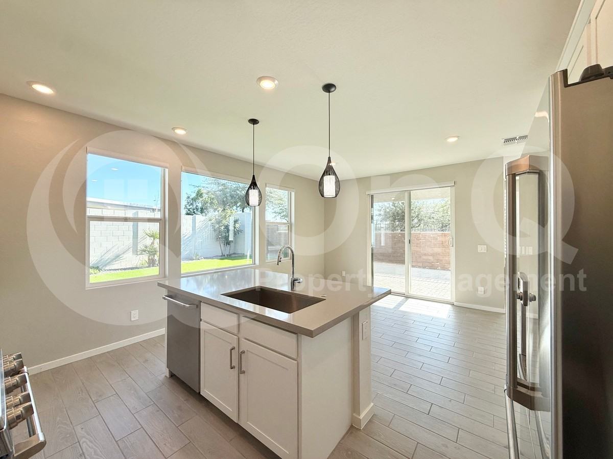 4832 South Ferric - Photo 6 of 25