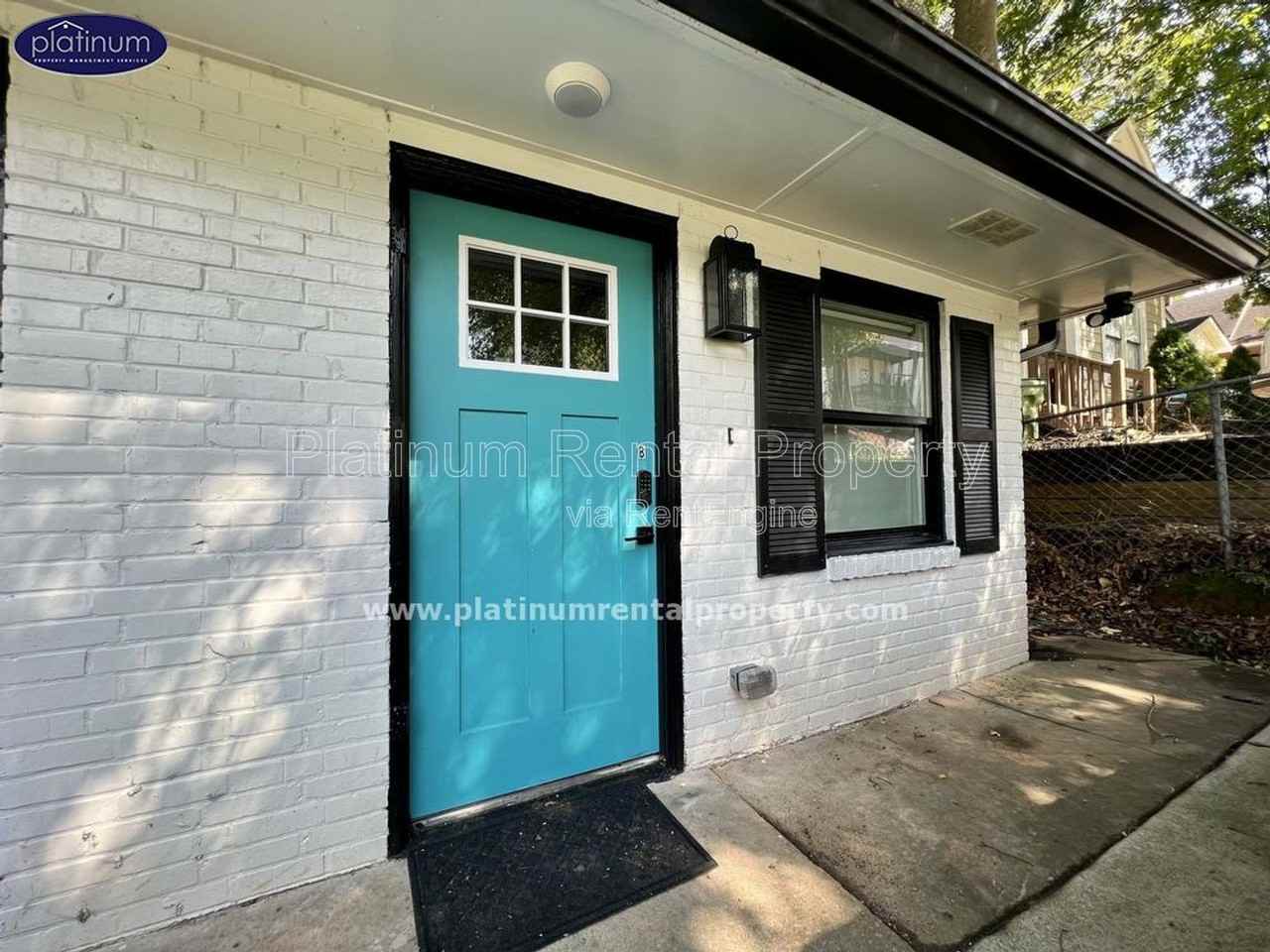 982 Grant Ter Se #A - Photo 2 of 16