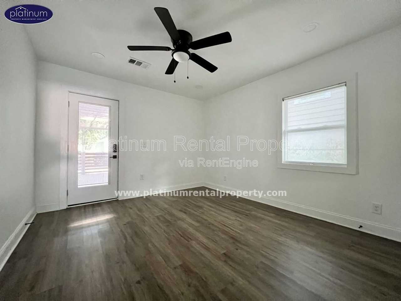982 Grant Ter Se #A - Photo 7 of 16