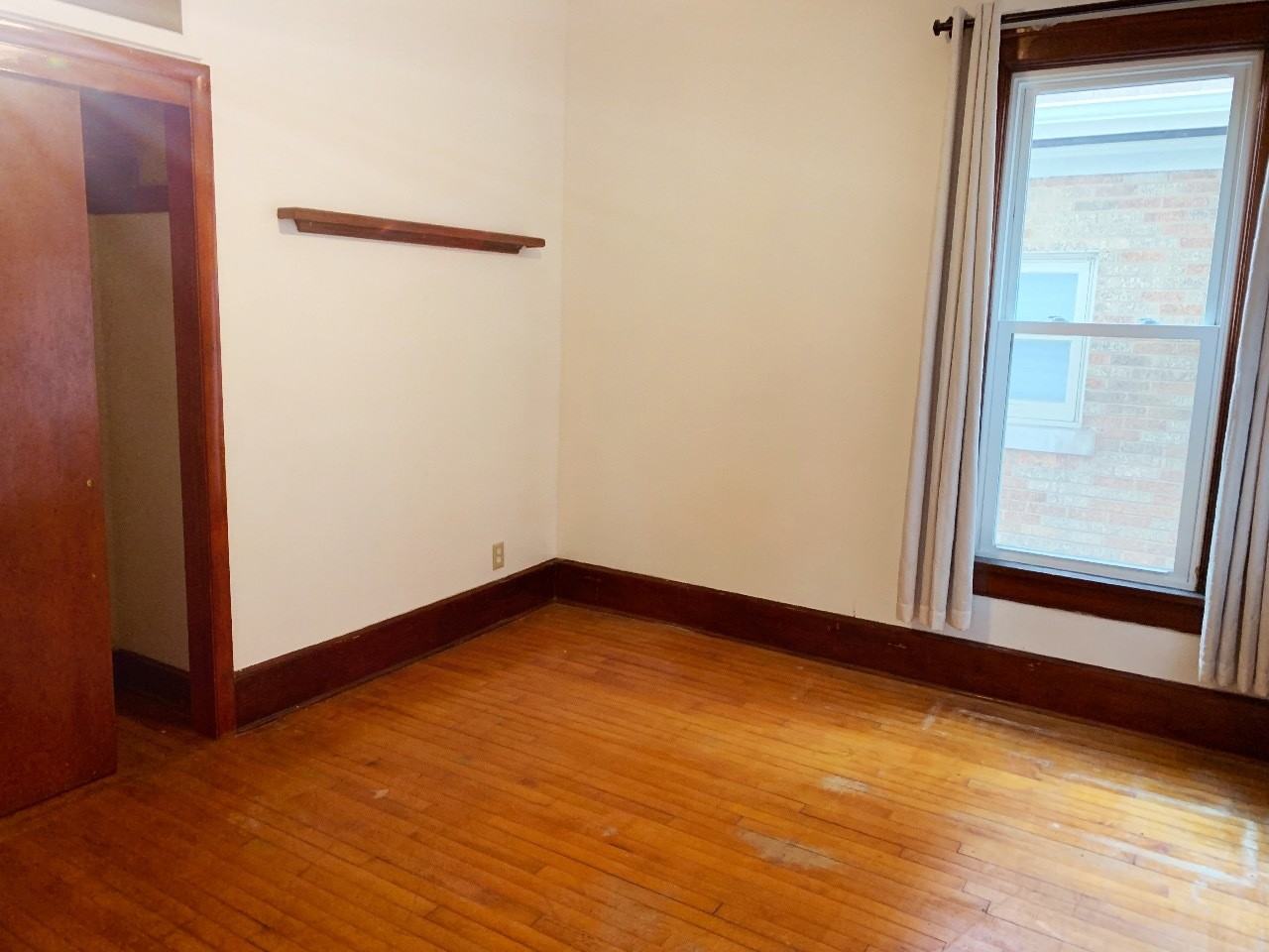 2541A S Howell Ave #2541A - Photo 3 of 16