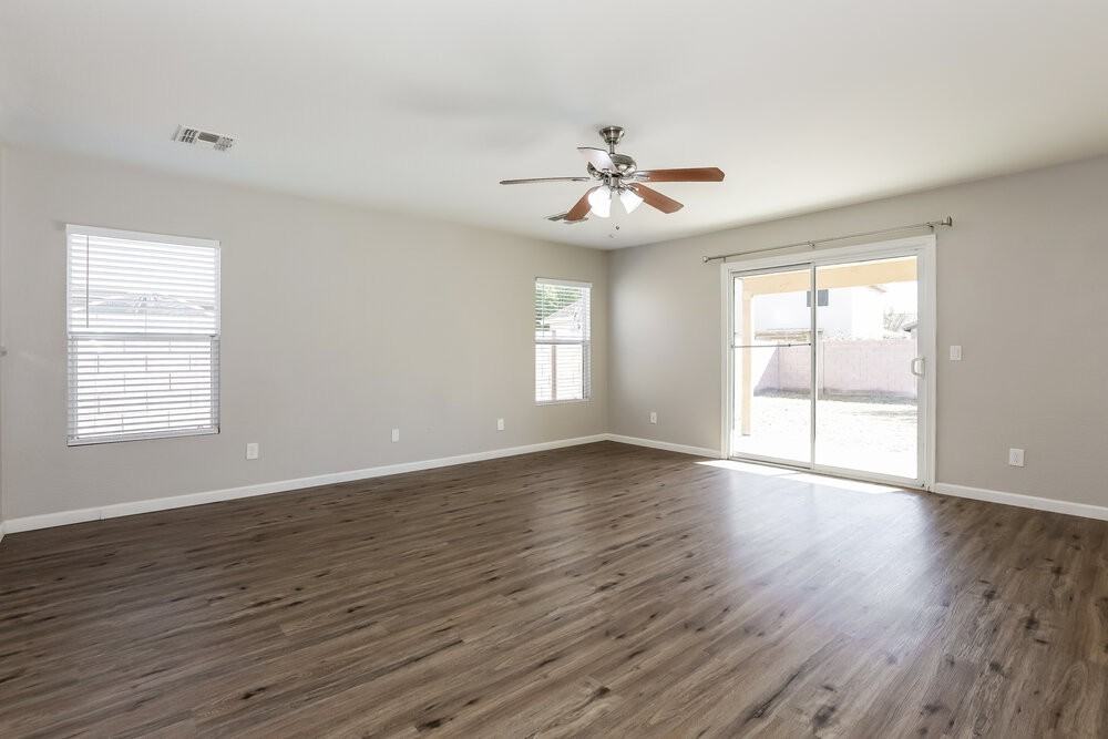 4665 E Pinto Valley Rd - Photo 4 of 16