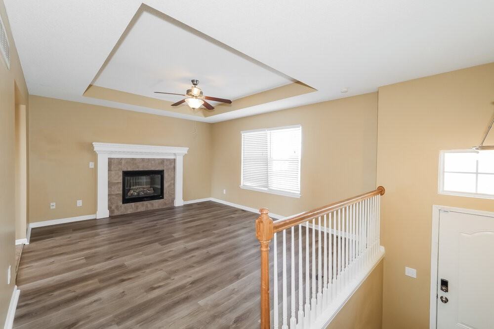 508 Fall Creek Dr - Photo 5 of 17