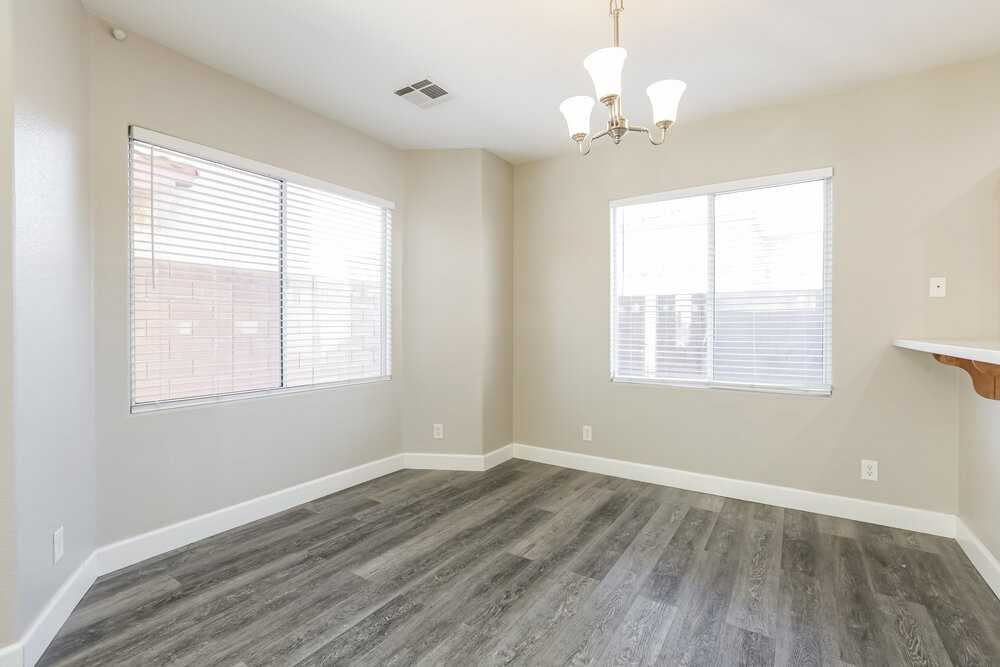 6073 Traviata Ave - Photo 6 of 17